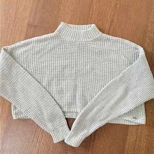 Hollister Light Gray Turtleneck Cropped Sweater
